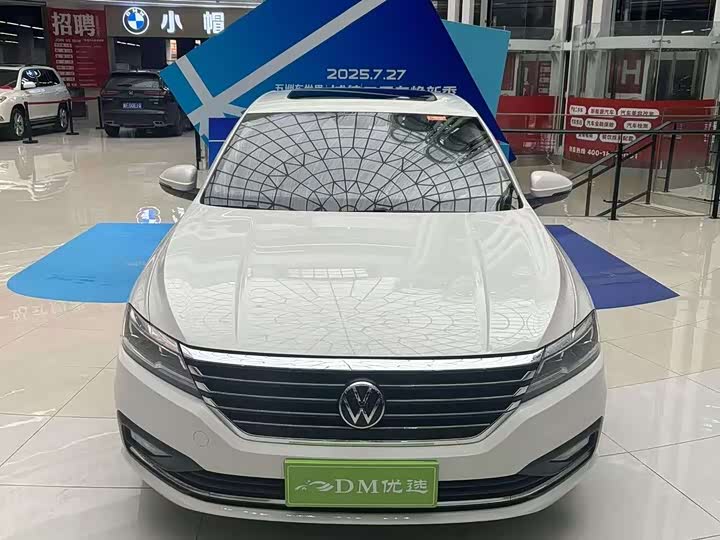 Фото 2 - Volkswagen Lavida