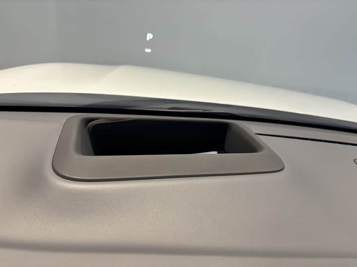 Фото 8 - LiXiang L7