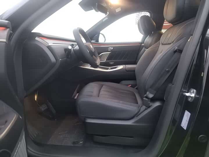 Фото 5 - Nio Onvo L90