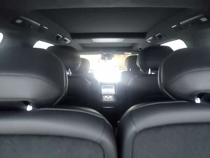 Фото 9 - Nio Onvo L90