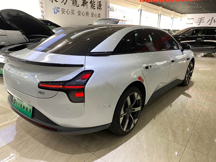 Фото 4 - XPeng Mona M03