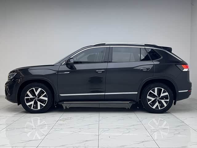 Фото 3 - Volkswagen Tayron