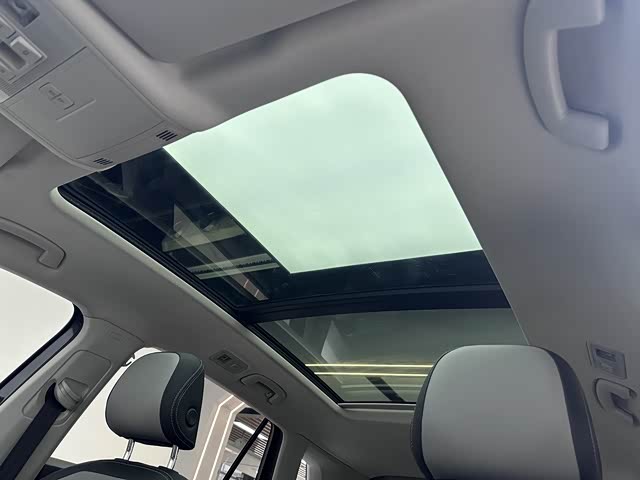 Фото 8 - Volkswagen Tayron