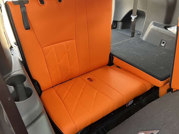 Фото 9 - Toyota Highlander