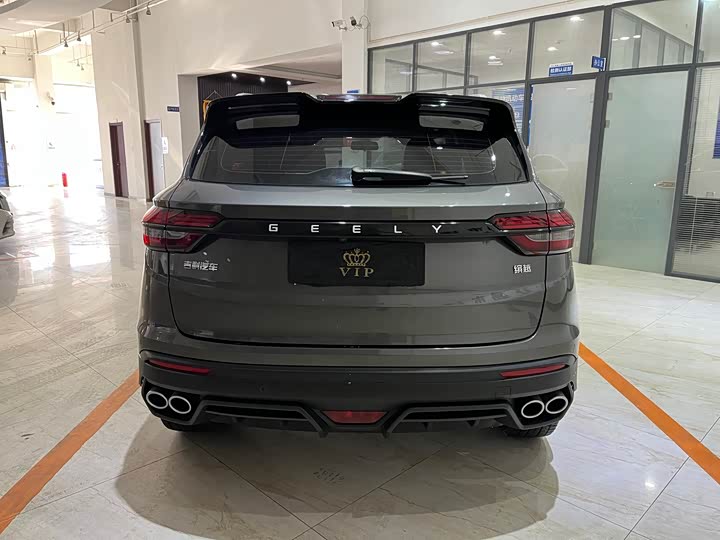 Фото 5 - Geely Coolray