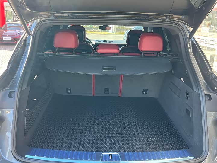 Фото 7 - Porsche Cayenne