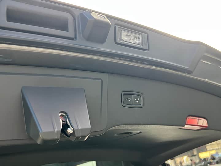 Фото 8 - Porsche Cayenne