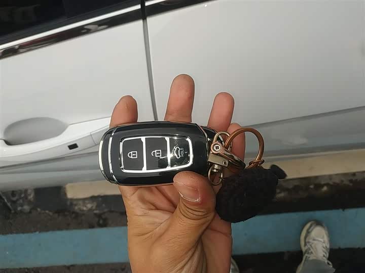 Фото 9 - Hyundai Elantra N line