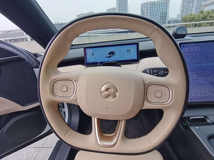 Фото 9 - Nio ET5