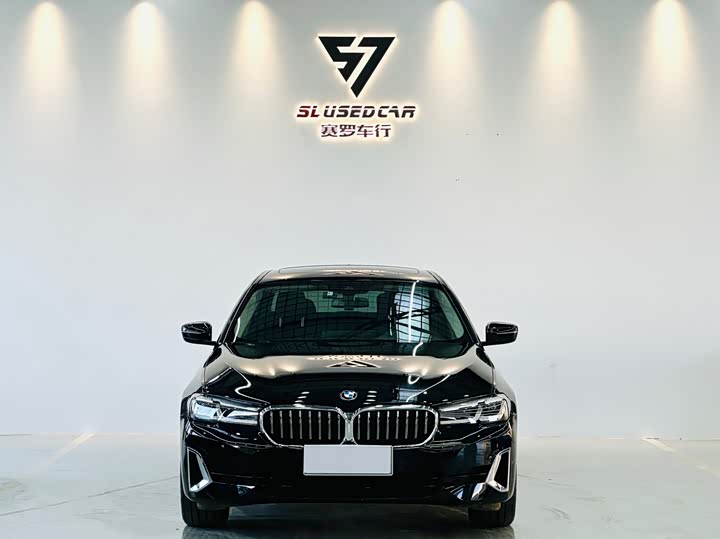 Фото 2 - BMW 5 Series