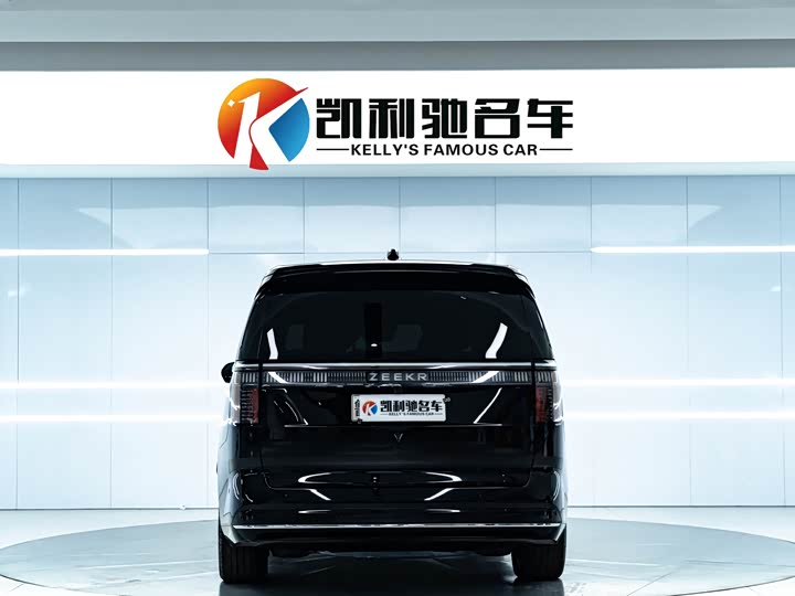 Фото 5 - Zeekr 009