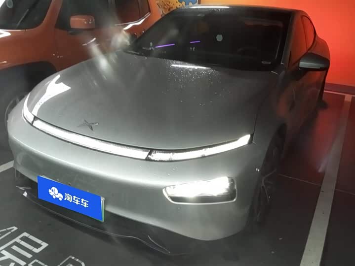 Фото 1 - XPeng P7