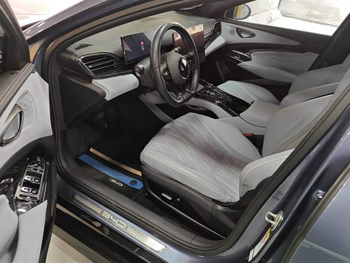 Фото 9 - BYD Seal