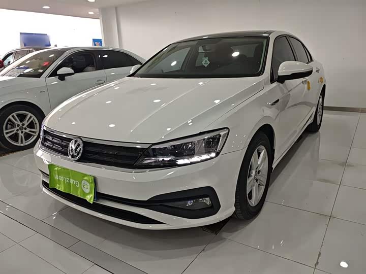 Фото 1 - Volkswagen Lamando L