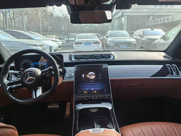 Фото 5 - Mercedes-Benz S-Class