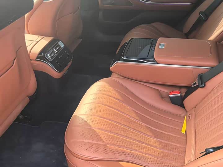 Фото 6 - Mercedes-Benz S-Class