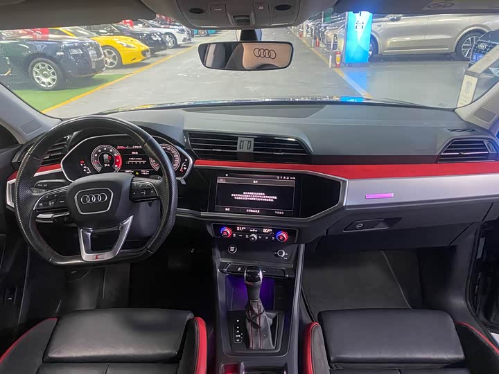 Фото 7 - Audi Q3 Sportback