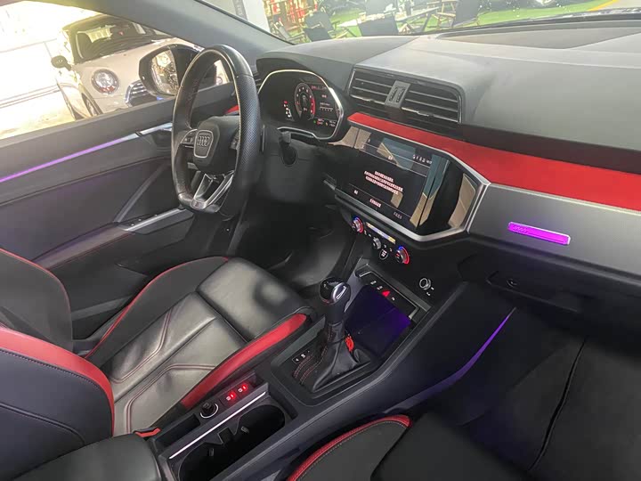 Фото 8 - Audi Q3 Sportback