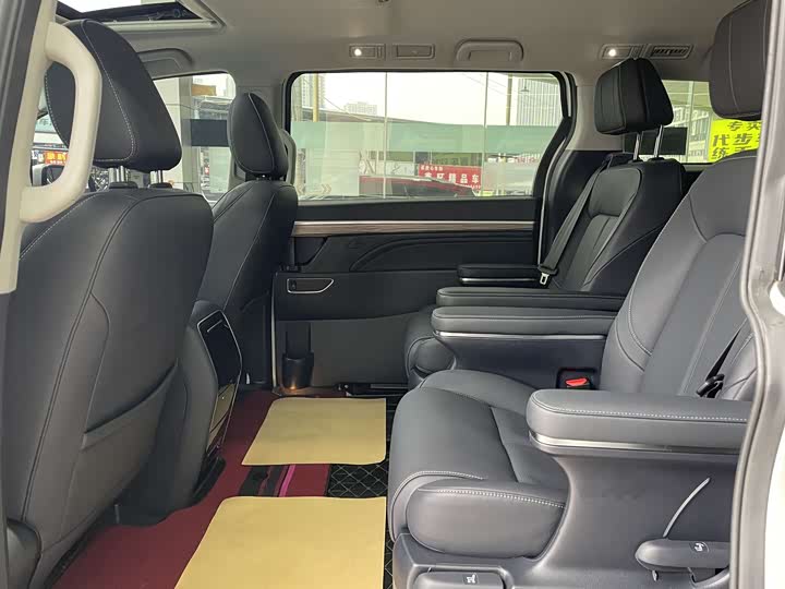 Фото 5 - GAC Trumpchi M8