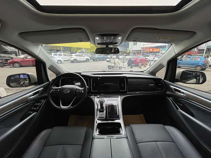 Фото 7 - GAC Trumpchi M8