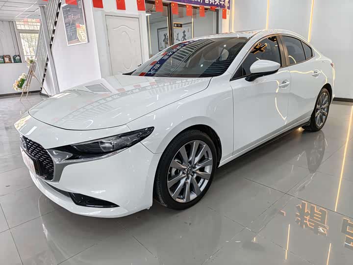 Фото 1 - Mazda 3 (Axela)