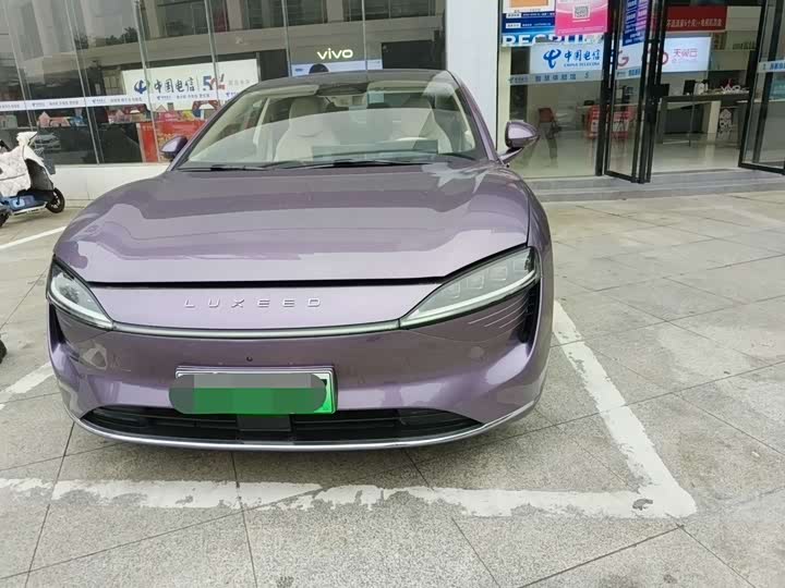 Фото 2 - Luxeed S7