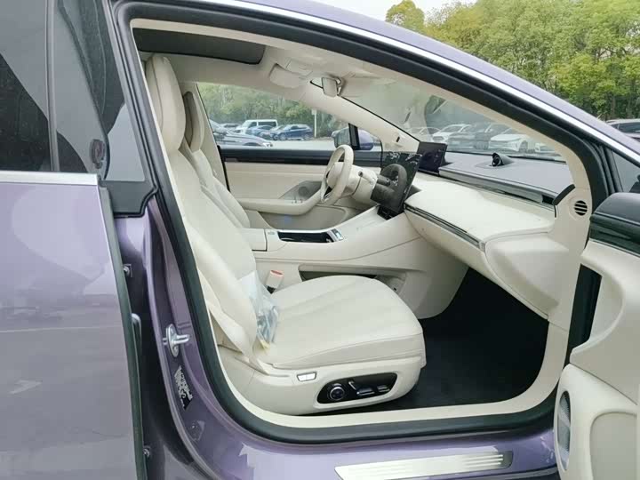 Фото 4 - Luxeed S7