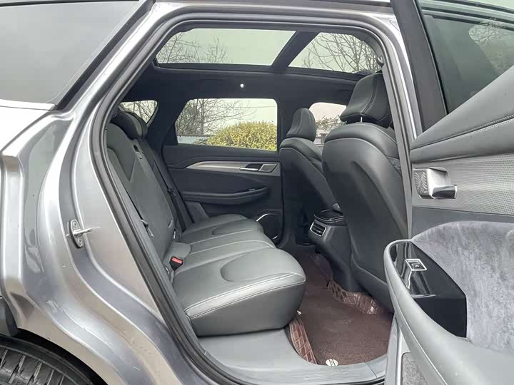 Фото 5 - BAIC Arcfox Alpha T