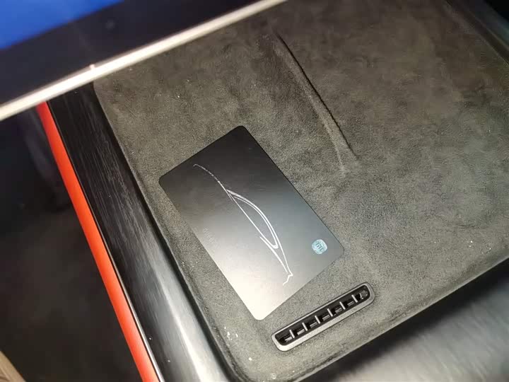 Фото 9 - Xiaomi SU7