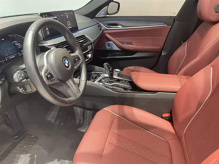 Фото 8 - BMW 5 Series
