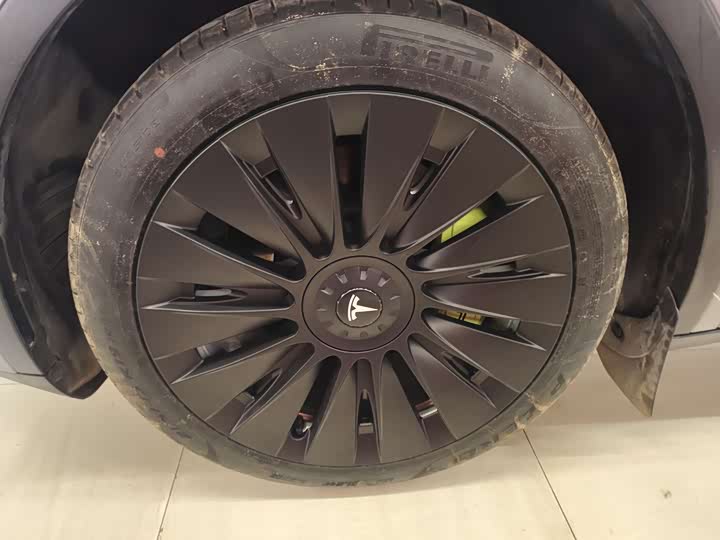 Фото 5 - Tesla Model Y