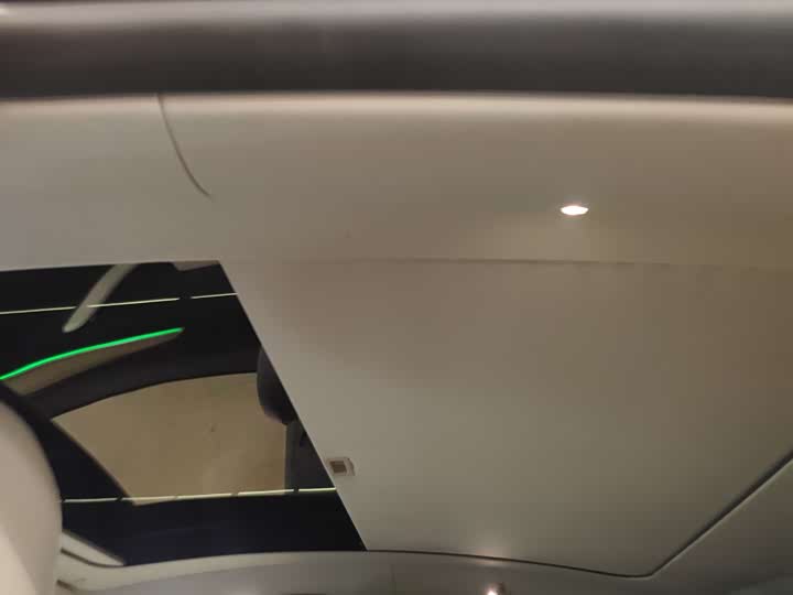 Фото 9 - Tesla Model Y