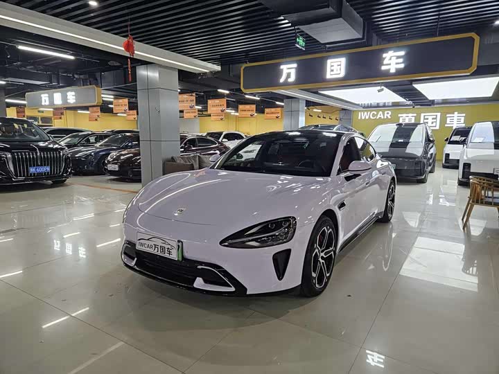 Фото 1 - Xiaomi SU7