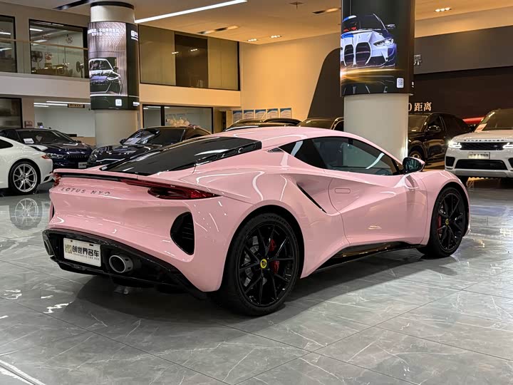 Фото 4 - Lotus Emira