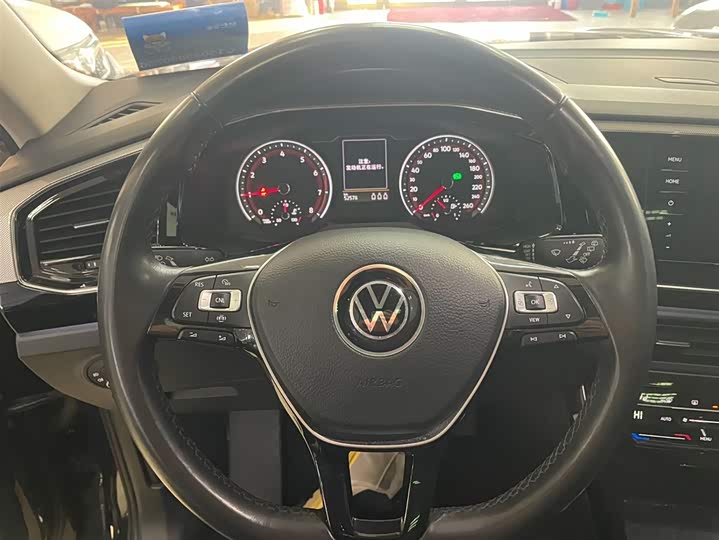 Фото 9 - Volkswagen Tayron