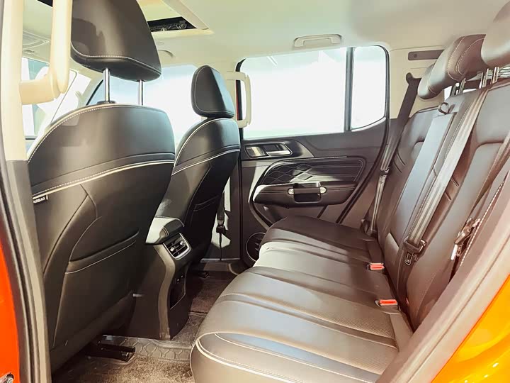 Фото 8 - Tank 300