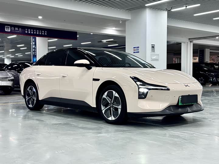 Фото 3 - XPeng Mona M03