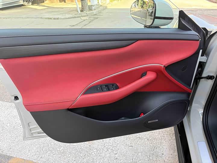 Фото 7 - Xiaomi SU7