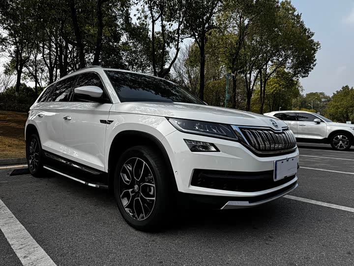 Фото 3 - Skoda Kodiaq