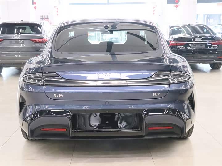 Фото 4 - Xiaomi SU7