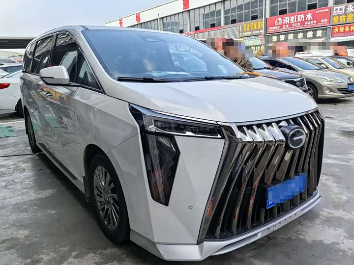 Фото 3 - GAC Trumpchi M8