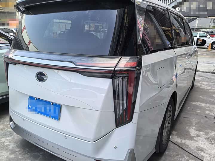 Фото 6 - GAC Trumpchi M8