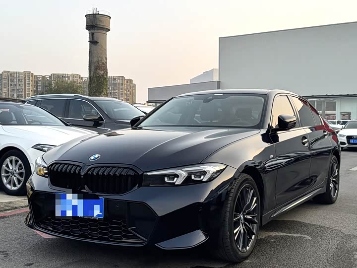 Фото 1 - BMW 3 Series