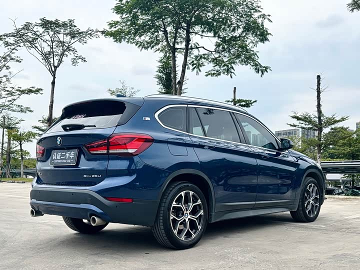 Фото 5 - BMW X1