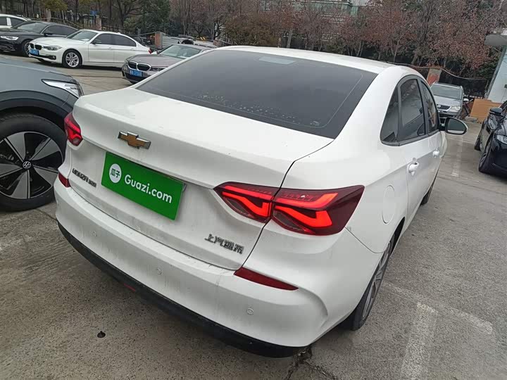 Фото 7 - Chevrolet Monza