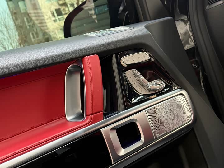 Фото 6 - Mercedes-Benz G-Class AMG