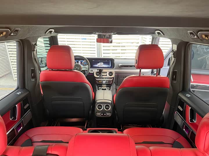 Фото 7 - Mercedes-Benz G-Class AMG