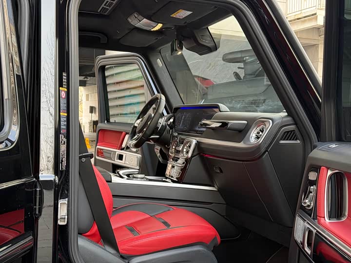 Фото 8 - Mercedes-Benz G-Class AMG