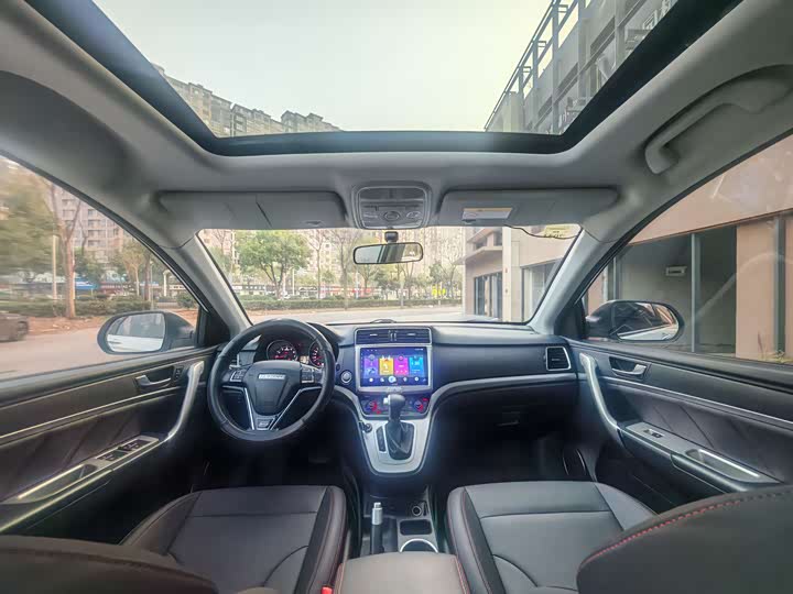 Фото 5 - Haval M6