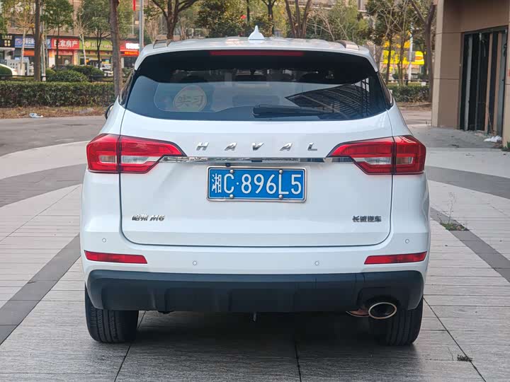 Фото 8 - Haval M6